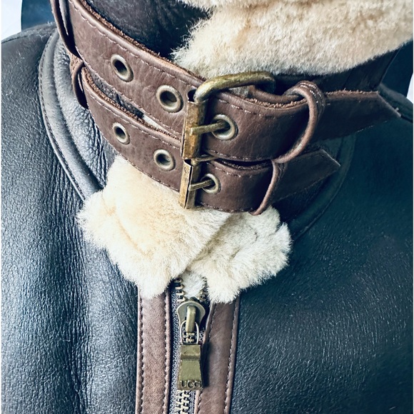 Ugg Genuine Leather Sherpa Lined Aviator Bomber Jacket (see measurements) - Picture 5 of 13